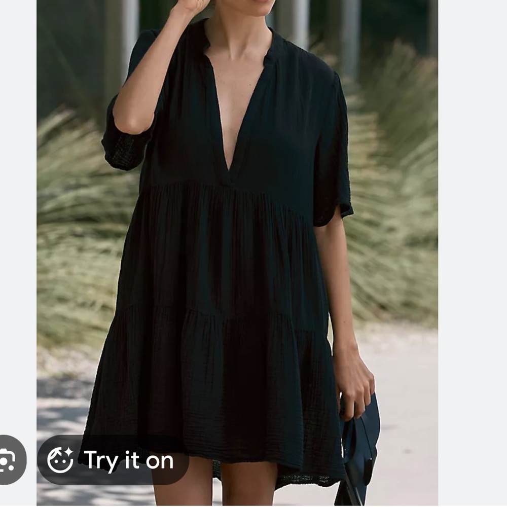 Elegant Black V-Neck Mini Dress